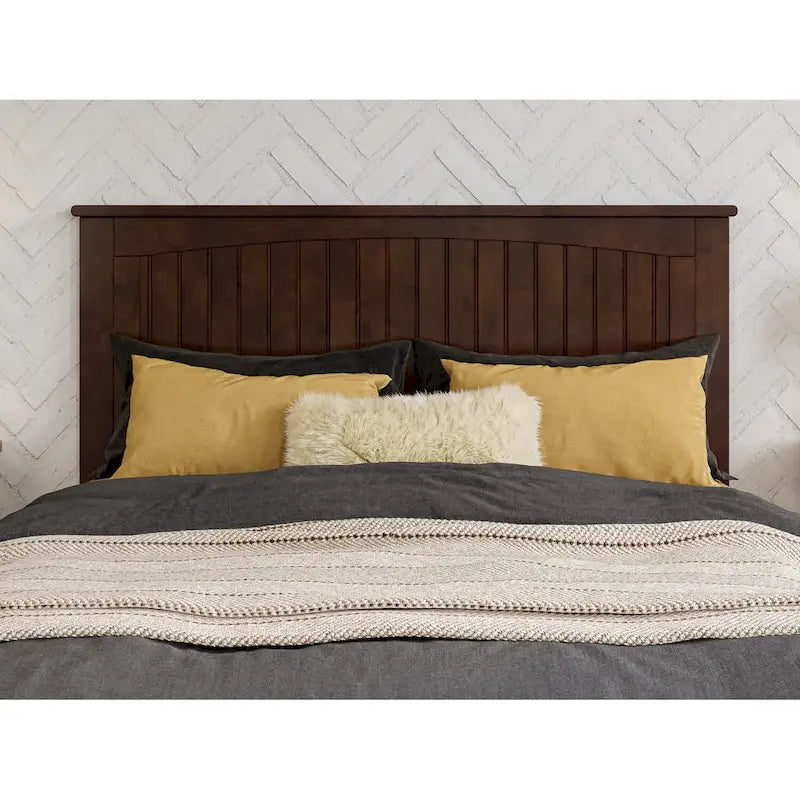 Malta Platform Bed with Panel Footboard and Twin Trundle