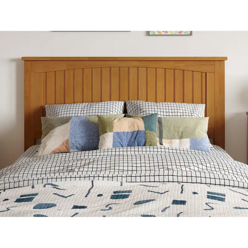 Malta Platform Bed with Panel Footboard and Twin Trundle