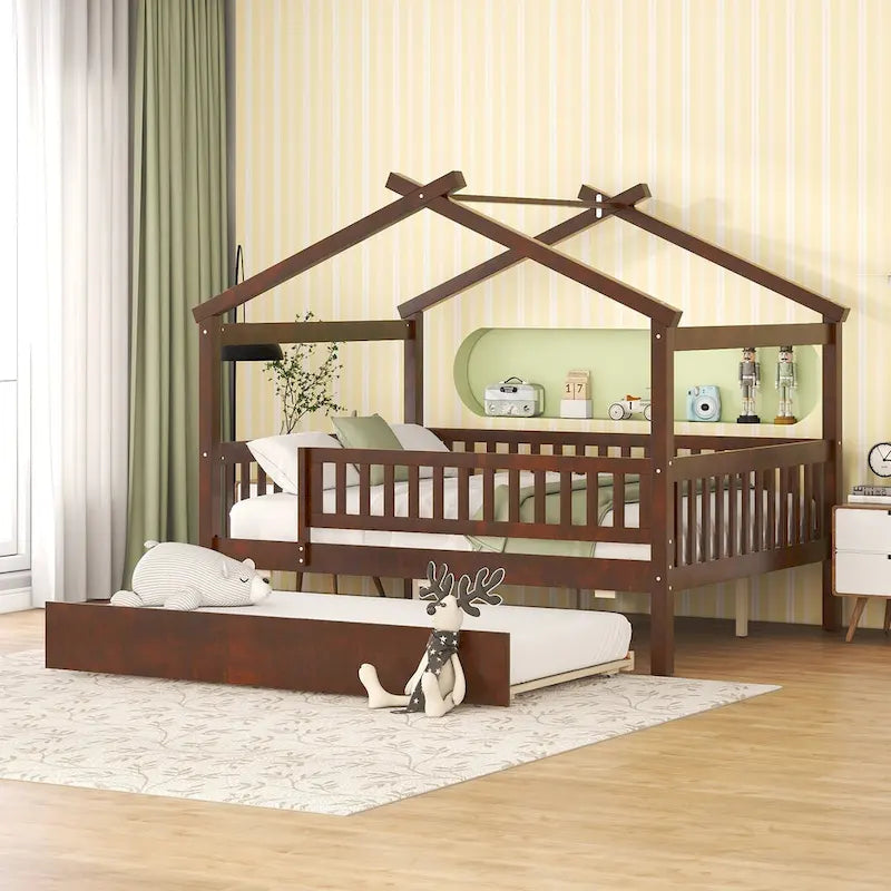 Full Pine House Bed with Twin Trundle, Guardrail