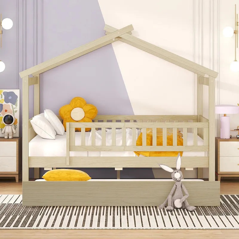 Full Pine House Bed with Twin Trundle, Guardrail